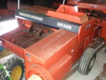 Kosenie lúk a sušenie sena lis na hranaté balíky s vysokou hustotou Deutz-Fahr hd 440