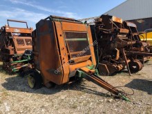 Presse à balles rondes John Deere