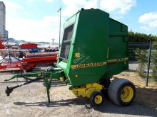 Ceifa Atadeira de fardos redondos John Deere 590