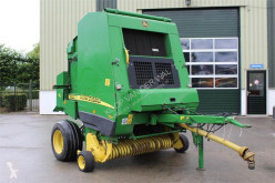 John Deere 592 Presse à balles rondes occasion
