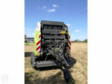 Presse à balles rondes Claas