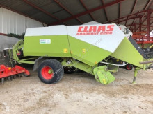 Press med runda balar Claas