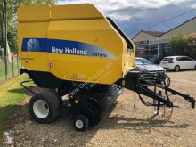 New Holland Pressa per balle tonde usato