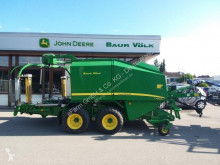 Presse à balles rondes John Deere
