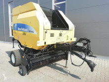 New Holland Presse à balles rondes occasion