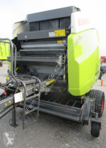 Press med runda balar Claas