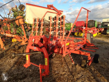 Mașină de adunat-răsfirat Kuhn 4521 GM