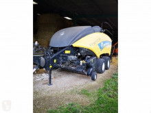 Presse à balles rondes New Holland