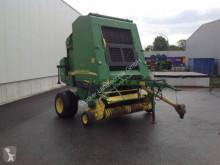 John Deere 592 Press med runda balar begagnad