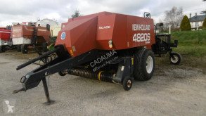 Presse à balles carrées haute densité New Holland 4820 S