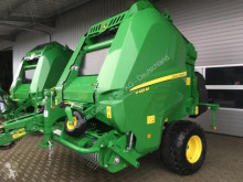Presse à balles rondes John Deere