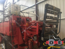 Yuvarlak balya presi Massey Ferguson