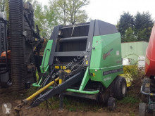 Deutz-Fahr Round baler