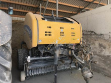 Presse à balles rondes New Holland ROLL BELT 150