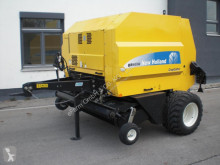 Kosenie lúk a sušenie sena New Holland Lis na okrúhle balíky ojazdený