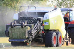 Presse à balles carrées Claas Quadrant 3200 RC mit Häcksler und Ballenstapler