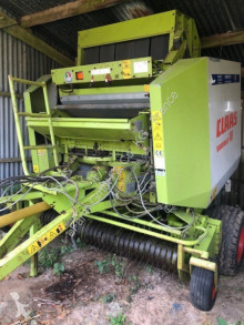 Henificación Claas Rotoempacadora usado