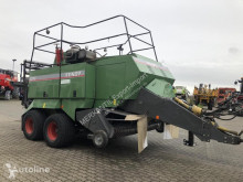 Henificación empacadora de pacas cuadradas Fendt 1290