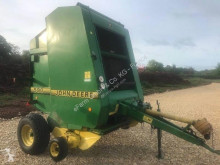 Presse à balles rondes John Deere