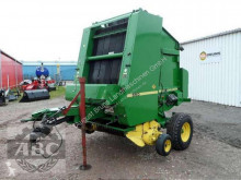Henificación John Deere 550 Rotoempacadora usado