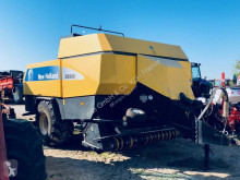 Presse à balles rondes New Holland