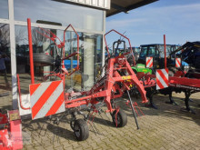 Kosenie lúk a sušenie sena Obracač Kongskilde Z 455 HY