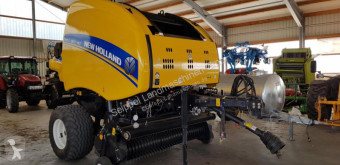 Presse à balles rondes New Holland RB 180 C