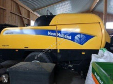 Presse à balles rondes New Holland