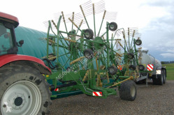 Andaineur double rotor latéral Krone Swadro 1400