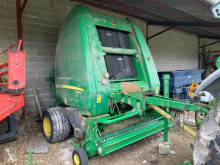 John Deere 864 Presse à balles rondes occasion