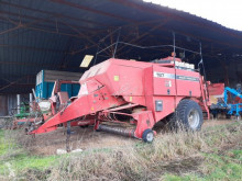 Vierkante balenpers Massey Ferguson 187
