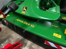 Žací stroj John Deere