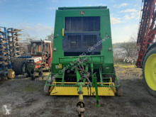 Pressa per balle tonde John Deere