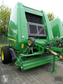 Henificación Rotoempacadora John Deere