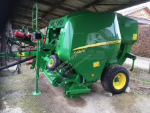 John Deere F441M Presse à balles rondes occasion