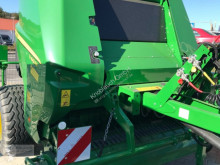 Lis na kulaté balíky John Deere V451M