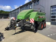 Kosenie lúk a sušenie sena lis na hranaté balíky stredná hustota Fendt 1290 S XD Vorführmaschine