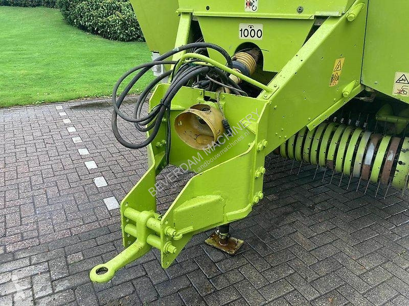 Henificación Claas Quadrant 1200