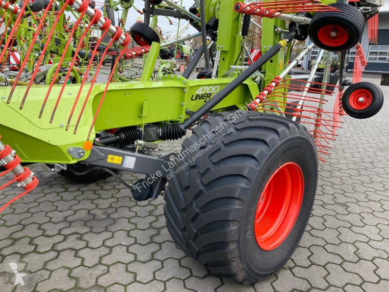 Fenaison Claas  Liner 4700 Trend