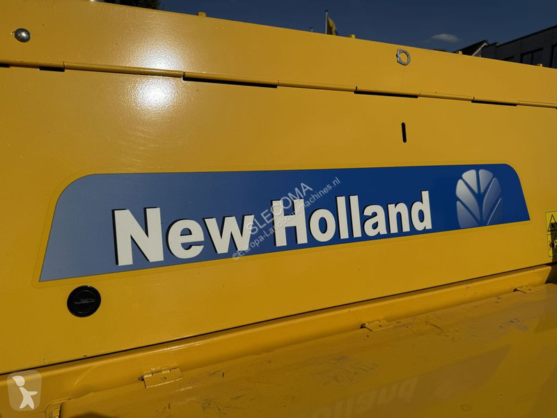 Henificación New Holland BC5060 Mini Balenpers