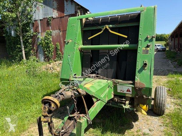 John Deere  540 haymaking