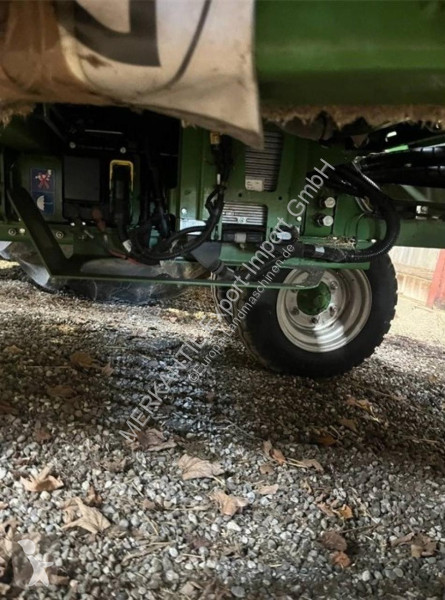 Krone  Big Pack 1290 HDP II haymaking