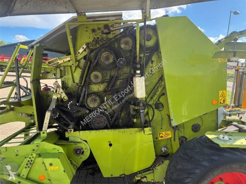 Henificación Claas  Rollant 255 RC Uniwrap