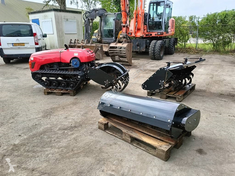 Høfremstilling  400 remote controlled tracked...