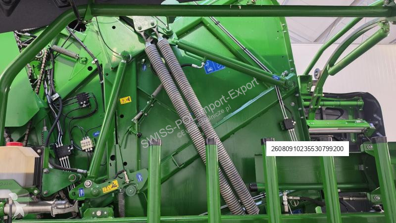 McHale Fusion Vario haymaking