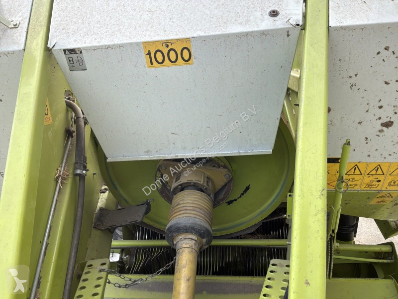 Senoseč Claas Quadrant 2200RC