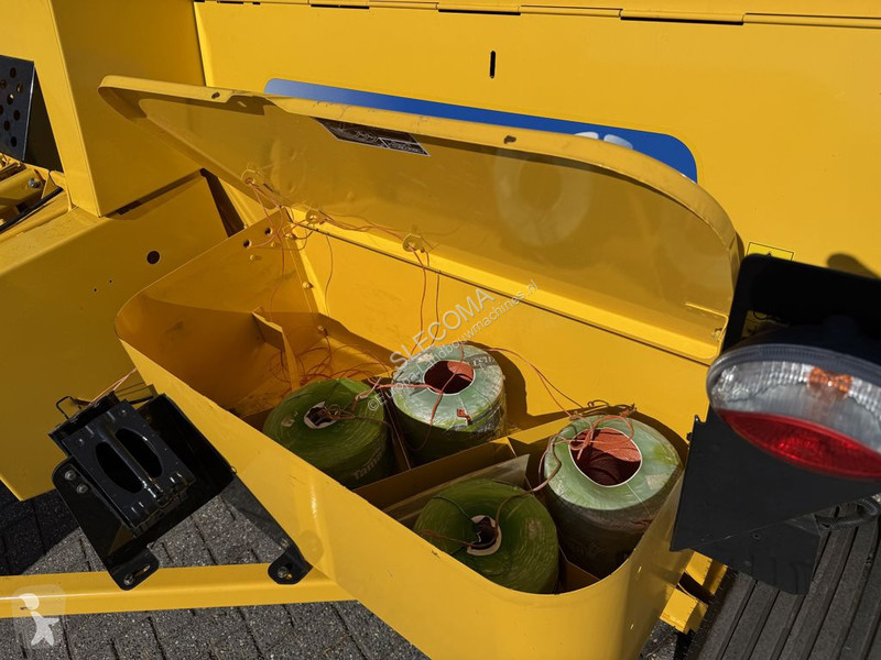 Henificación New Holland BC5060 Mini Balenpers