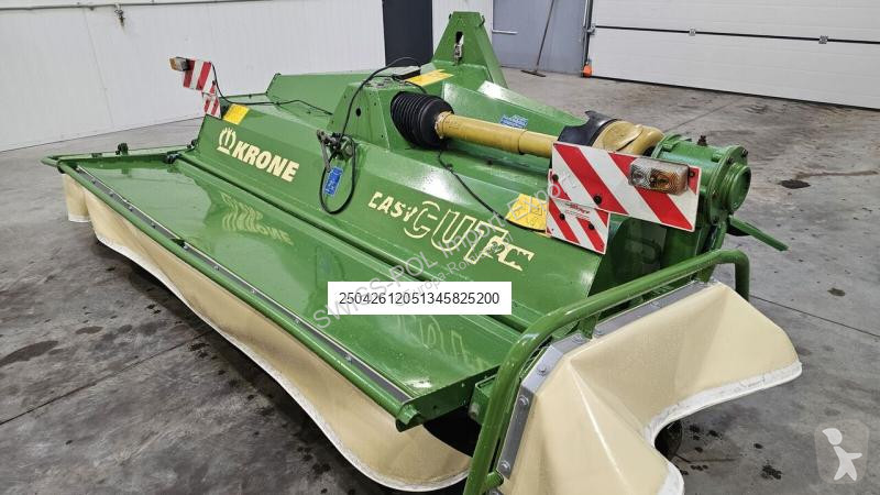 Kosenie lúk a sušenie sena Claas Corto 3200