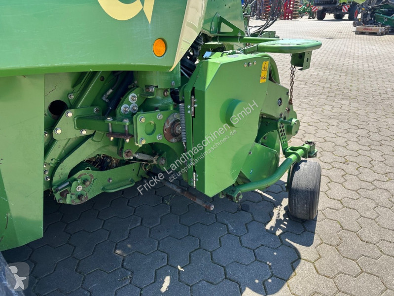 Henificación Krone  Big Pack 1270 XC High Speed