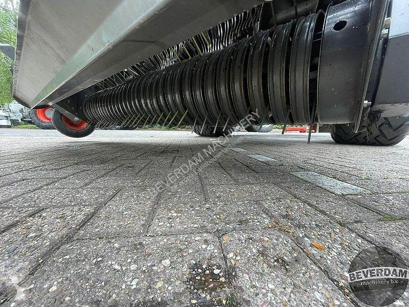 Henificación Claas Rollant 455 Uniwrap